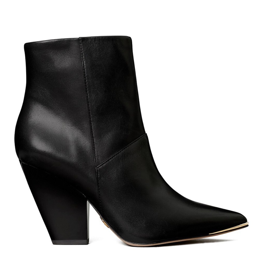 NIB Tory Burch Lila black leather Booties in size 9